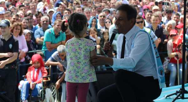 MUSTAFA YILDIZDOĞAN AYRANCI KONSERİ