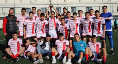 OKUL SPORLARI FUTBOLDA ŞAMPİYONLAR BELLİ OLDU