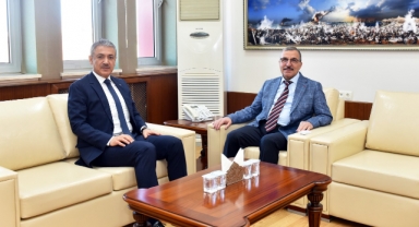VALİ TUNCAY AKKOYUN’DAN REKTÖR GAVGALI’YA HAYIRLI OLSUN ZİYARETİ