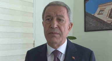 Bakan Akar: " Vatandaşlarımızın emniyetli şekilde tahliyesi için çalışmalarımız devam ediyor"