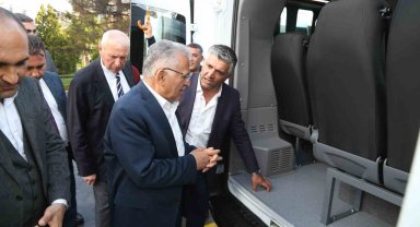 Başkan Büyükkılıç'tan ilçelere daha modern ve konforlu ulaşım