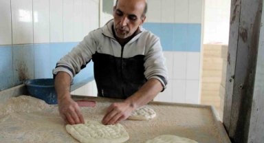 Depremzede Fırıncı Sefa Pemik: "Akşam yatarken her şeyimiz vardı, kalktığımızda her şeyimiz kayboldu"