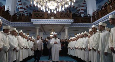 Diyanet İşleri Başkanı Erbaş: "Herkes Kur'an-ı Kerim'den, Kur'an'a hizmet ettiği kadar istifade eder"