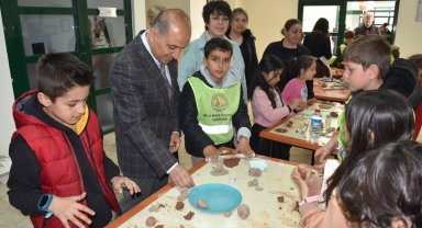 Eskişehir Valiliği ve ESOGÜ HAMER'den depremzede öğrenciler için farklı bir 23 Nisan kutlaması