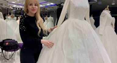 Gelinlikçilerde düğün sezonu yoğunluğu başladı
