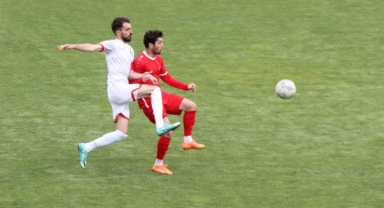 Karaman Futbol Kulübü, sahasında karşılaştığı Kırıkkale Büyük Anadoluspor ile 1-1 berabere kaldı.