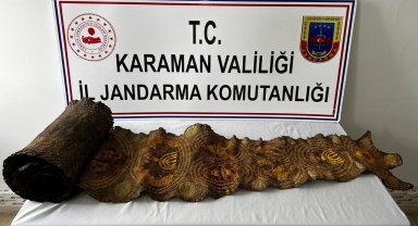 Karaman'da piton derisi üzerine yazılı kabartmalı tılsım ele geçirildi