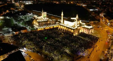 Konya'da Kadir Gecesi coşkusu