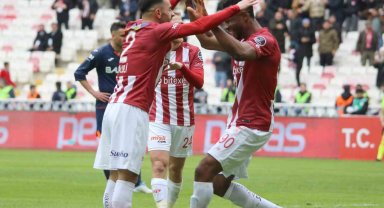 Spor Toto Süper Lig: DG Sivasspor: 1 - Medipol Başakşehir: 0
