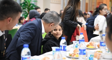 Vali Tuncay Akkoyun, Şehit Aileleri, Gaziler ve Yetim Çocuklarla İftarda Bir Araya Geldi