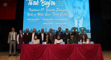 Yazar Tarık Buğra memleketi Akşehir'de panelle anıldı