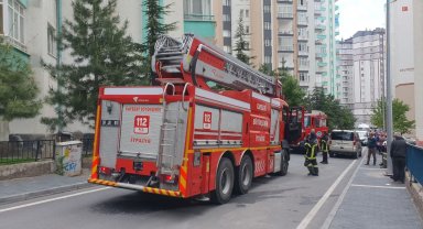 14 katlı binada çıkan yangında 1 kişi yaralandı