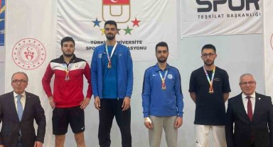 Anadolu Üniversiteli sporcudan Bartın'da altın madalya