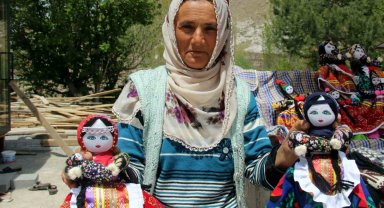 Coğrafi işaretli Soğanlı bebekleri dünyaya açılıyor