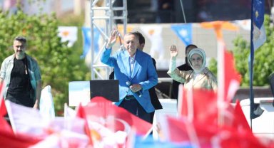 Cumhurbaşkanı Erdoğan'dan büyük mitingde Başkan Büyükkılıç'a teşekkür