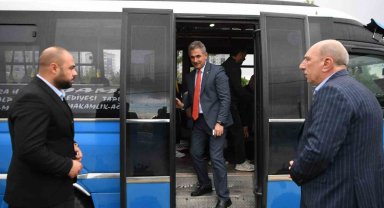 Dolmuşta Başkan sürprizi