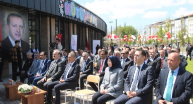Karaman'da bebek ve çocuk kütüphanesi açıldı