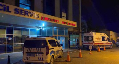 Konya'da minibüs ile otomobil çarpıştı: 9 yaralı