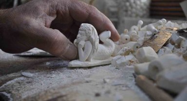 Lületaşı sanatı için okullarda bölüm açılması önerisi