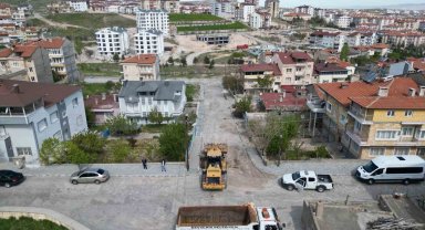 Nevşehir'de yol yenileme çalışmaları devam ediyor