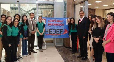 Ortaokul öğrencileri tasarım sergisi açtı
