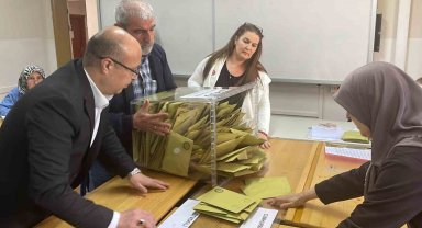 Oy sayma işlemleri başladı