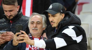 Sivasspor'un eski futbolcusu Fayçal, 4 Eylül Stadyumu'nda
