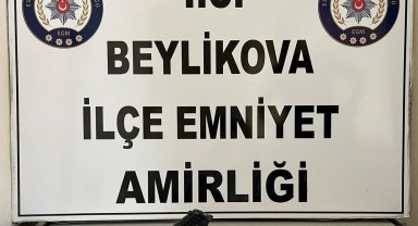 Şüphe üzerine durdurulan araçta bir şüpheli ile kaçak yakalandı