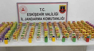 Şüpheli şahsın aracında 168 adet kaçak elektronik sigara ele geçirildi