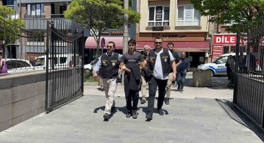 24 yaşındaki gencin bıçaklanarak öldürüldüğü kavgada baba ve oğlu tutuklandı