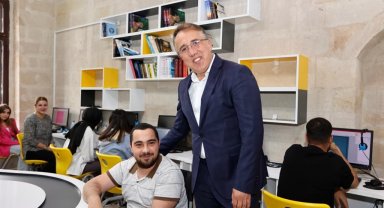 Başkan Savran, KAPEM kursiyeri gençlerle bir araya geldi