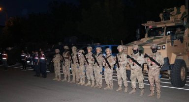 Batman merkezli 3 ilde terör örgütü PKK'nın finans yapılanmasına operasyon: 8 gözaltı