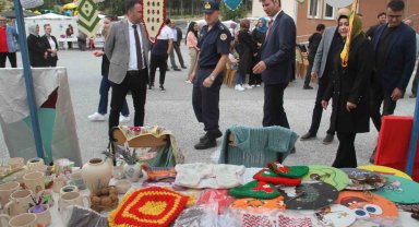 Beyşehir'de özel öğrenciler el emeklerini sergiledi