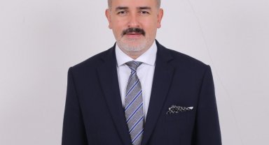 Bozyiğit eğitimden sonra danışmanlık sektöründe de iddialı