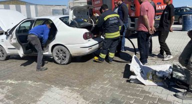 Egzoza kaynak yapılan otomobil yanmaktan son anda kurtuldu
