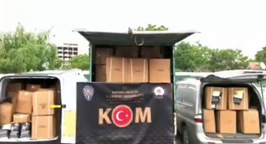 Kayseri'de 2 ton 760 kilo sahte bandrollü tütün ele geçirildi
