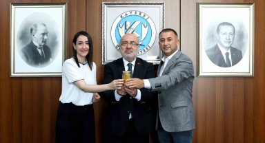 KAYÜ'de arıcılıkla ilgili projeler meyve vermeye başladı