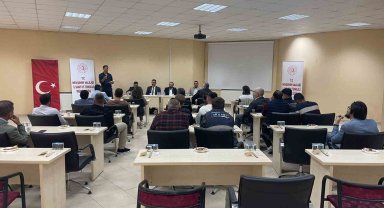 Nevşehir'de Asansörcüler İstişare Etti