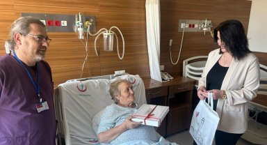 Pursaklar Belediyesi'nden Devlet Hastanesine bayram ziyareti