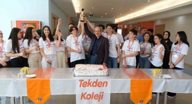 Tekden Eğitim Kurumları'ndan LGS'de 4 Türkiye birincisi