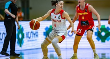 18 Yaş Altı Kız Basketbol Milli Takımı, İspanya'ya mağlup oldu
