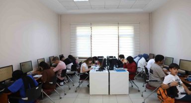 'Etkili ve Hızlı Okuma Kursu'na Büyük İlgi