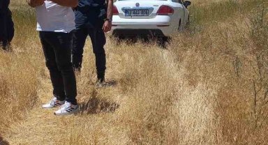Boşanmak üzere olduğu eşini öldürdü