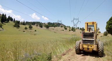 Büyükşehir'den kırsalda arazi ve yayla yollarında çalışma