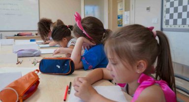 Çocuklar resim ile yeteneklerini geliştiriyor