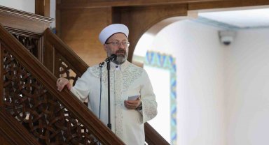 Diyanet İşleri Başkanı Erbaş'tan cuma hutbesinde 15 Temmuz vurgusu