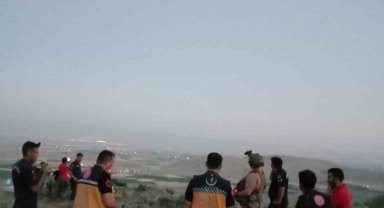 Gezmeye çıktığı dağda mahsur kalan kişi askeri helikopterle kurtarıldı