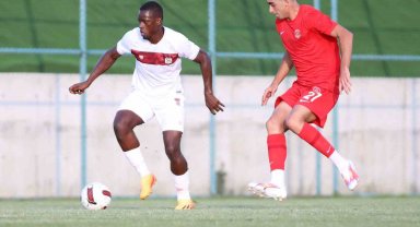 Hazırlık maçı: Sivasspor: 2 - Ümraniyespor: 0
