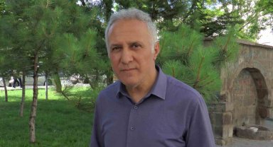 Kaldırımdaki ot yangınından belediyeler sorumlu
