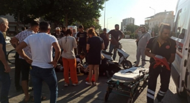 Kamyonet ile elektrikli bisiklet çarpıştı: 2 yaralı